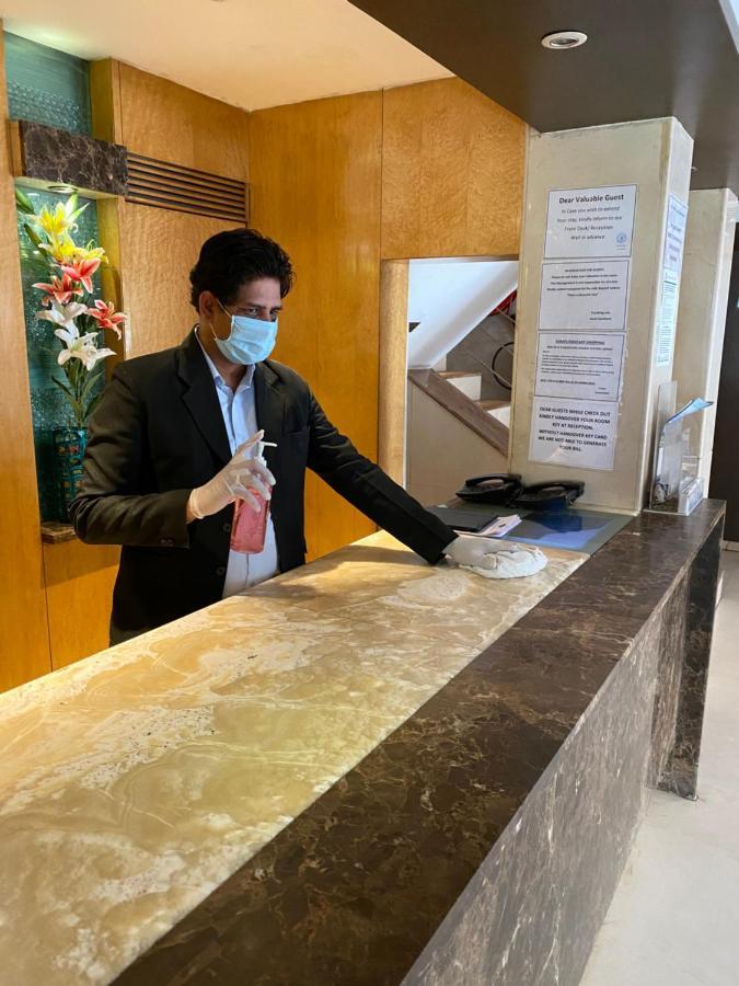 南方酒店 德里 外观 照片