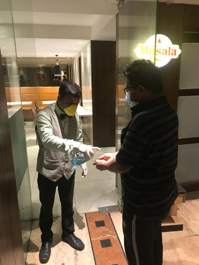 南方酒店 德里 外观 照片