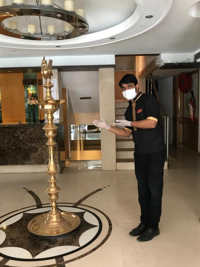 南方酒店 德里 外观 照片